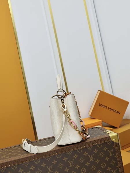 2025年7月10日入荷新作M24684 CAPUCINES BB   Capucines BBTaurillon 27 x 18x9極品/正規品同様/人気/革/バッグルイヴィトン/CX工場