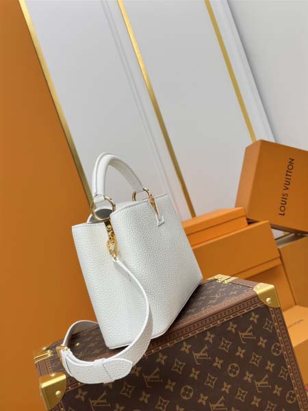 2025年7月10日入荷新作CAPUCINES BB  M24728 27x17.3x9極品/正規品同様/人気/革/バッグルイヴィトン/CX工場