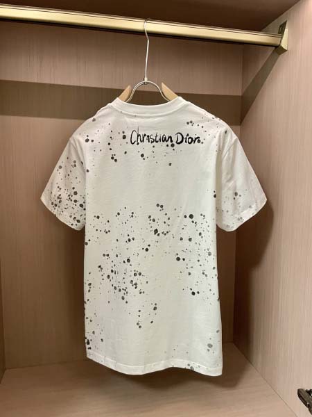 2025年7月10日入荷新作Dior半袖Tシャツ 高级品超厳選★入手困難/誕生日プレゼント/SUS工場XS-L