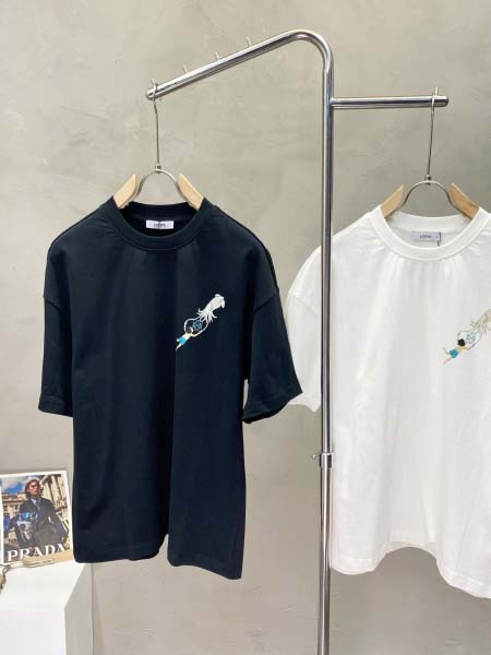 2025年7月10日入荷新作LOEWE半袖Tシャツ 高级品超厳選★入手困難/誕生日プレゼント/SUS工場S-XL