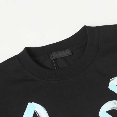 2025年7月14日入荷新作Prada半袖Tシャツ 高级品/入手困難/誕生日プレゼント/FG工場XS-L