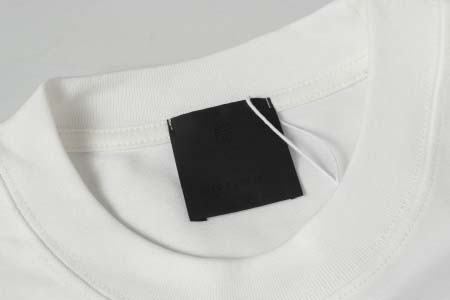 2025年7月14日入荷新作Balenciaga半袖 tシャツ 高级品/入手困難/誕生日プレゼント/FG工場XS-L