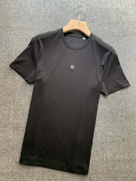 2025年7月17日入荷新作Givenchy 半袖Tシャツ 高级品/ビジネス/入手困難/誕生日プレゼント/COLO工場M-XXXL