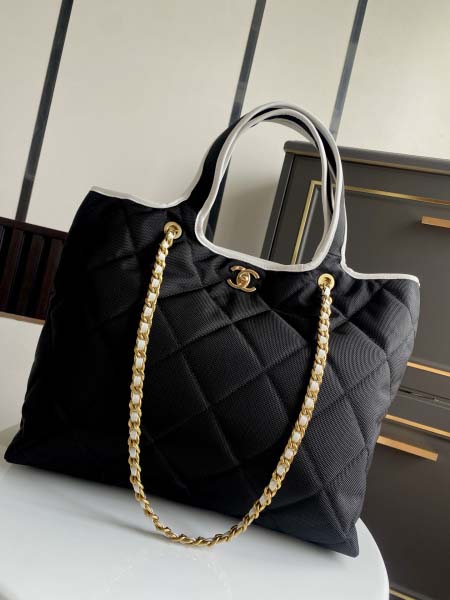 2025年7月17日入荷新作シャネル バッグ最高級品23C Chanel Size:42×30×9  :As8023恋人プレゼント/誕生日/母の日/母のひプレゼント/お祝い女性結婚祝い/KK工場