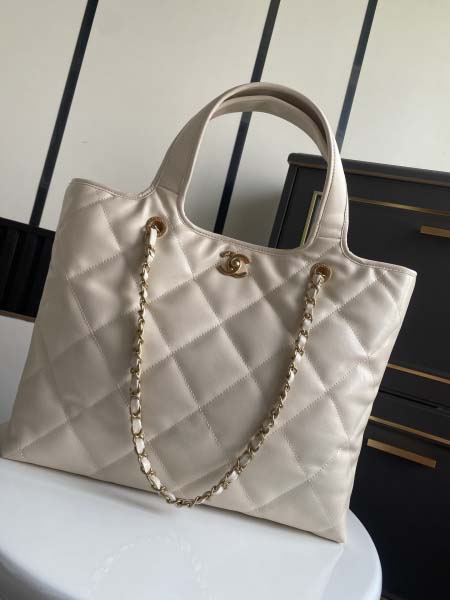 2025年7月17日入荷新作シャネル バッグ最高級品23C Chanel Size:42×30×9  :As8023恋人プレゼント/誕生日/母の日/母のひプレゼント/お祝い女性結婚祝い/KK工場