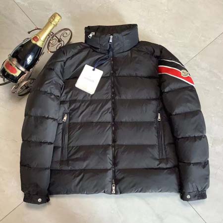 2025年7月18日入荷新作Monclerダウンジャケット★誕生日プレゼント/ファッションの人気/贈り物/WF工場Size:1-5