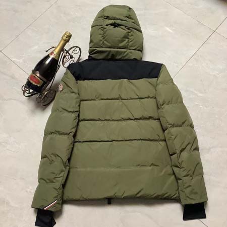 2025年7月18日入荷新作Monclerダウンジャケット★誕生日プレゼント/ファッションの人気/贈り物/WF工場Size:1-5