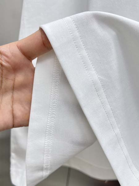 2025年7月22日入荷新作Gucci半袖 tシャツ人気商品/DW工場