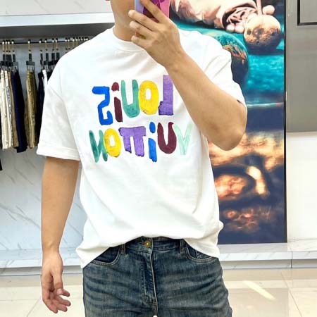 2025年7月27日入荷新作Louis Vuitton半袖 tシャツ高品質人気商品/DW工場