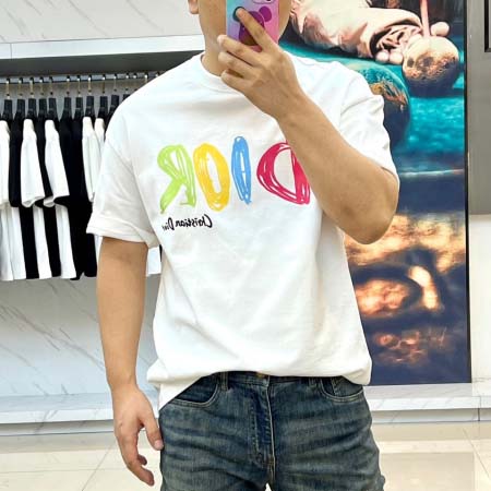 2025年7月27日入荷新作DIOR半袖 tシャツ高品質人気商品/DW工場