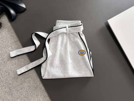 2025年7月27日入荷新作GUCCI半ズボン高品質人気商品/DW工場