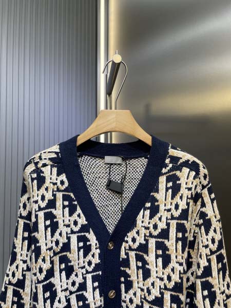 2025年7月27日入荷新作Dior ニットカーディガン  高品質人気商品/DW工場
