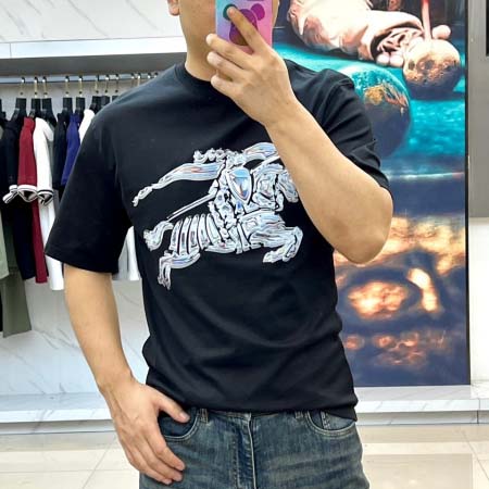 2025年7月28日入荷新作burberry半袖 tシャツ高品質人気商品/DW工場