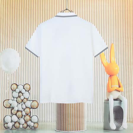 2025年7月31日入荷新作PRADA半袖 tシャツ高品質人気商品/DW工場