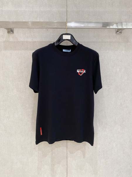 2025年7月1日入荷新作Prada半袖Tシャツ 高级品超厳...