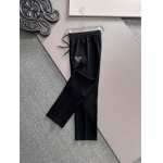 2025年7月1日入荷新作Prada春夏スウェットパンツ 高级品超厳選★入手困難/誕生日プレゼント/MF工場