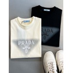 2025年7月1日入荷新作Prada半袖Tシャツ 高级品超厳選★入手困難/誕生日プレゼント/MF工場
