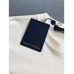 2025年7月1日入荷新作Louis Vuitton半袖Tシャツ 高级品超厳選★入手困難/誕生日プレゼント/MF工場