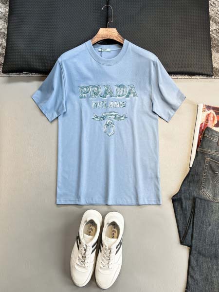 2025年7月1日入荷新作Prada半袖Tシャツ 高级品超厳...