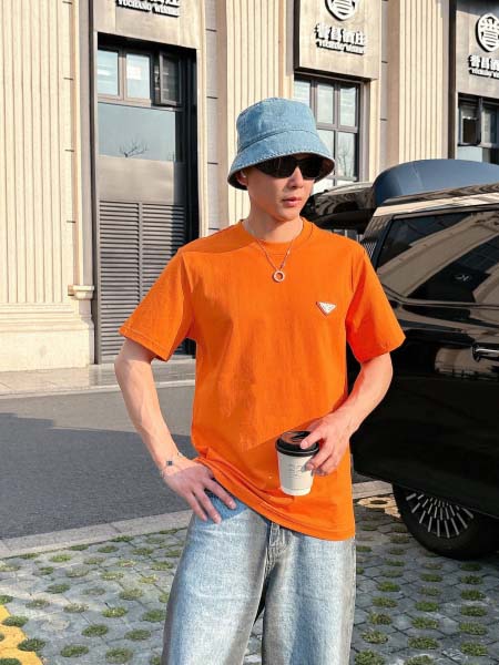 2025年7月1日入荷新作Prada半袖Tシャツ 高级品超厳...