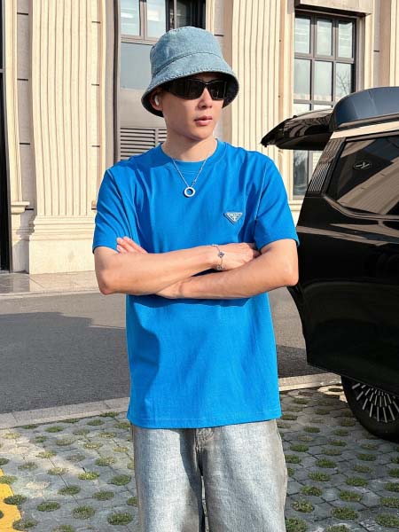 2025年7月1日入荷新作Prada半袖Tシャツ 高级品超厳...