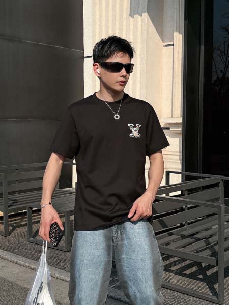 2025年7月1日入荷新作Louis Vuitton半袖Tシ...