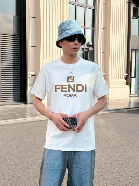 2025年7月1日入荷新作Fendi半袖Tシャツ 高级品超厳...