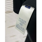 2025年7月1日入荷新作Louis Vuitton半袖Tシャツ 高级品超厳選★入手困難/誕生日プレゼント/MF工場