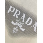 2025年7月1日入荷新作Prada半袖Tシャツ 高级品超厳選★入手困難/誕生日プレゼント/MF工場