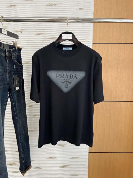 2025年7月1日入荷新作Prada半袖Tシャツ 高级品超厳...