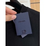 2025年7月1日入荷新作Prada半袖Tシャツ 高级品超厳選★入手困難/誕生日プレゼント/MF工場