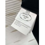 2025年7月1日入荷新作Prada半袖Tシャツ 高级品超厳選★入手困難/誕生日プレゼント/MF工場