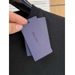 2025年7月1日入荷新作Prada半袖Tシャツ 高级品超厳選★入手困難/誕生日プレゼント/MF工場