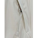 2025年7月1日入荷新作Prada春夏スウェットパンツ 高级品超厳選★入手困難/誕生日プレゼント/MF工場