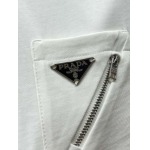 2025年7月2日入荷新作Prada半袖Tシャツ 高级品超厳選★入手困難/誕生日プレゼント/MF工場