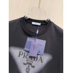 2025年7月2日入荷新作Prada半袖Tシャツ 高级品超厳選★入手困難/誕生日プレゼント/MF工場