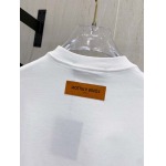 2025年7月2日入荷新作Louis Vuitton半袖Tシャツ 高级品超厳選★入手困難/誕生日プレゼント/MF工場