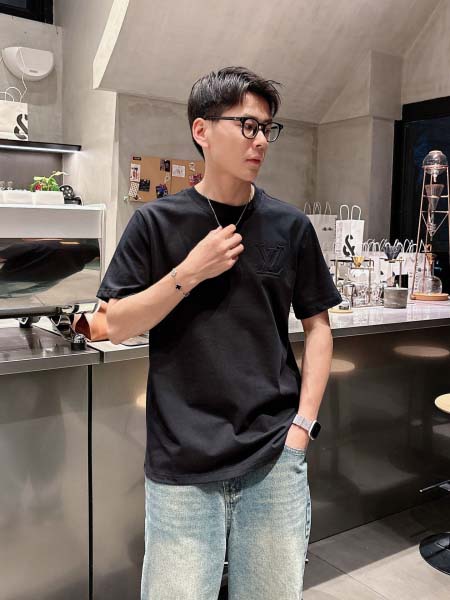 2025年7月2日入荷新作Louis Vuitton半袖Tシ...