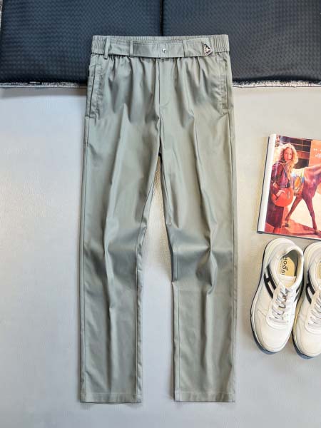 2025年7月2日入荷新作Prada春夏スウェットパンツ 高...