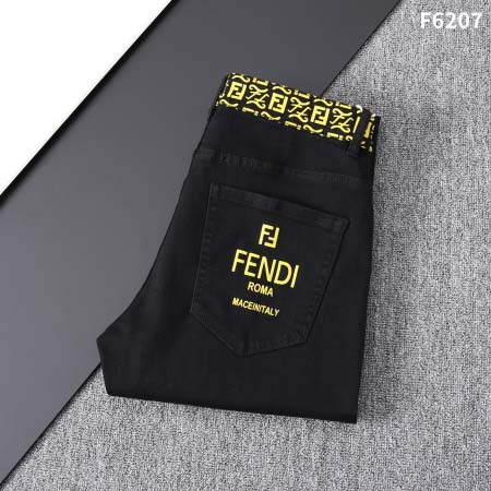 2025年7月3日入荷新作FENDI デニムパンツ春 夏人気...