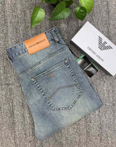 2025年7月3日入荷新作ARMANI デニムパンツ春 夏人...