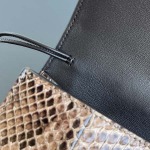 2025年7月7日入荷新作Bottega Veneta Clutch  794945  31x13x3   極品/正規品同様/人気/革/バッグ/AJ工場