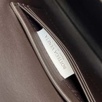 2025年7月7日入荷新作Bottega Veneta Clutch  794945  31x13x3   極品/正規品同様/人気/革/バッグ/AJ工場