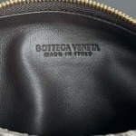 2025年7月7日入荷新作Bottega Veneta Jodie 789246   Jodie   23x28x8  極品/正規品同様/人気/革/バッグ/AJ工場