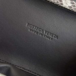 2025年7月7日入荷新作Bottega Veneta knot 754614   knot   knot  20x12x5.5  極品/正規品同様/人気/革/バッグ/AJ工場