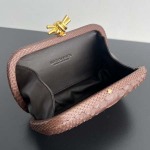 2025年7月7日入荷新作Bottega Veneta knot 754614   knot   knot  20x12x5.5  極品/正規品同様/人気/革/バッグ/AJ工場