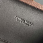 2025年7月7日入荷新作Bottega Veneta knot 754614   knot   knot  20x12x5.5  極品/正規品同様/人気/革/バッグ/AJ工場