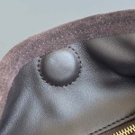 2025年7月7日入荷新作Bottega Veneta   763966  41x20.5x7.5  極品/正規品同様/人気/革/バッグ/AJ工場