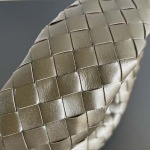 2025年7月7日入荷新作Bottega Veneta   763966  41x20.5x7.5  極品/正規品同様/人気/革/バッグ/AJ工場