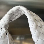 2025年7月7日入荷新作Bottega Veneta   763966  41x20.5x7.5  極品/正規品同様/人気/革/バッグ/AJ工場